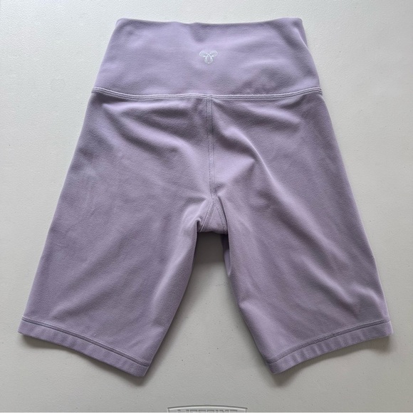 TnaBUTTER™ Atmosphere Hi-Rise 9" Short - Picture 3 of 4